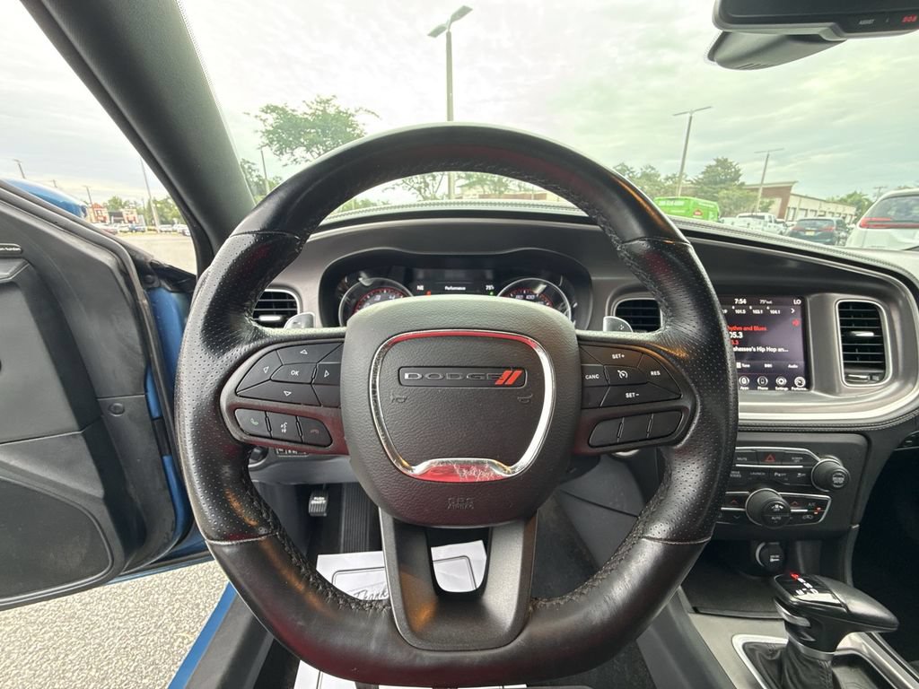 Used 2022 Dodge Charger Scat Pack RWD image 16