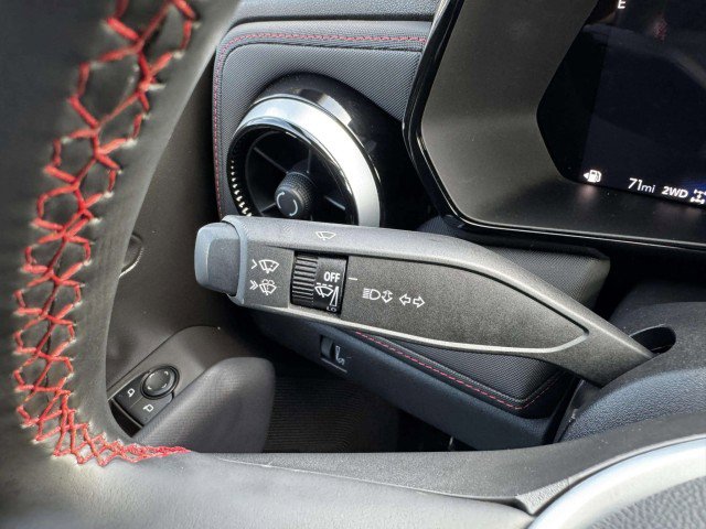 Used 2025 Chevrolet Colorado Z71 w/ Z71 Convenience Package 2 image 31