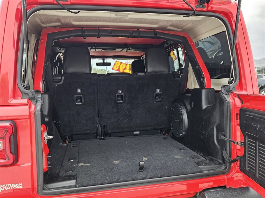 Used 2018 Jeep Wrangler Unlimited Rubicon w/ Dual Top Group image 13