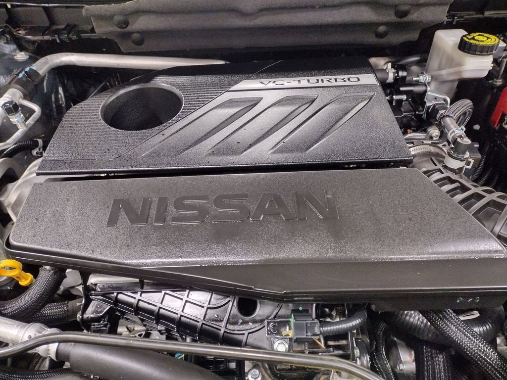 Used 2024 Nissan Rogue SV image 7