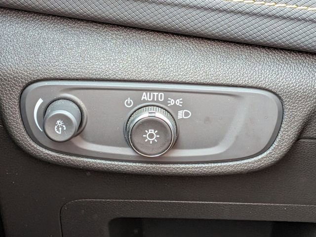 Used 2025 Chevrolet TrailBlazer ACTIV w/ Convenience Package image 18