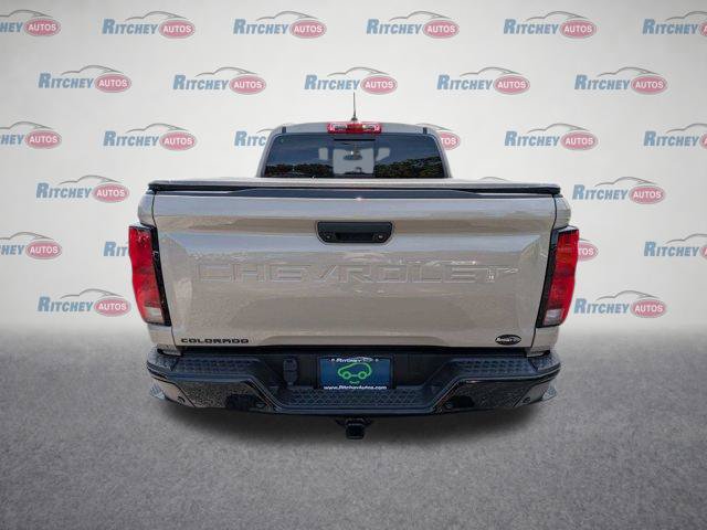 Certified 2024 Chevrolet Colorado Z71 w/ LPO, Dark Essentials Package AWD/4WD image 6