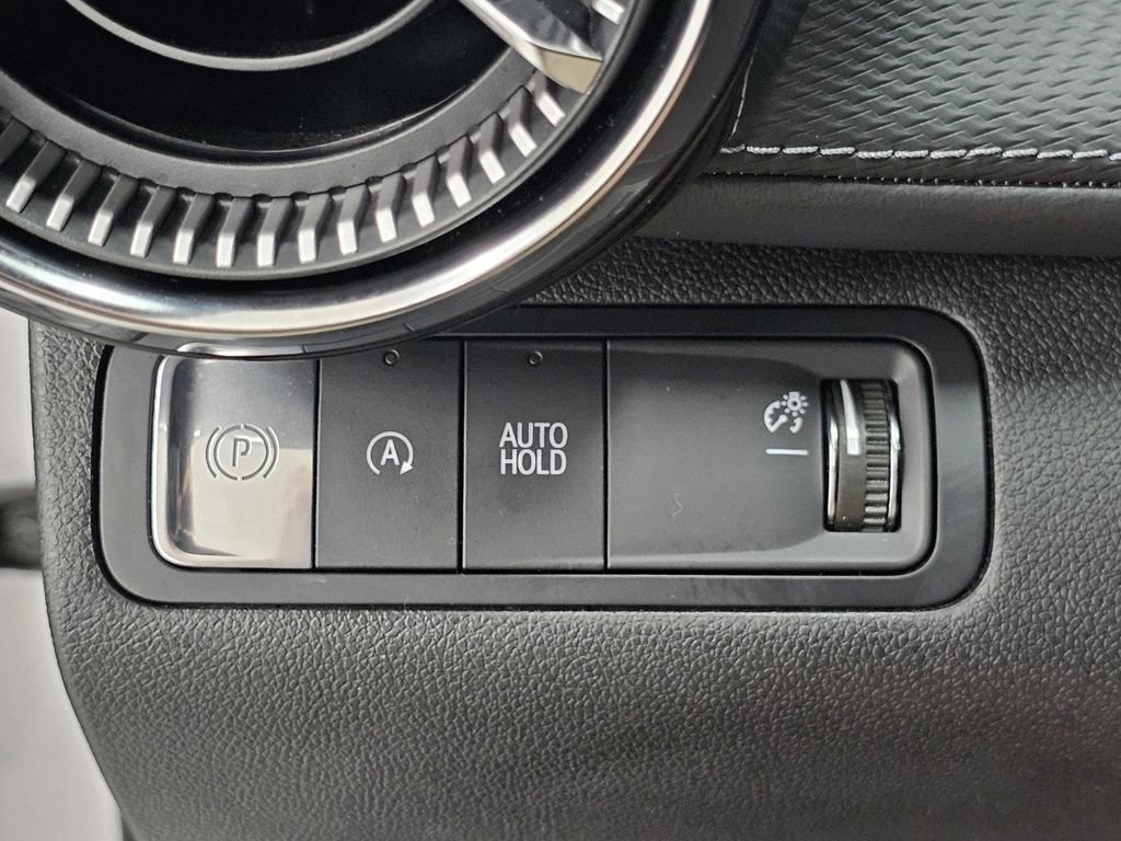 Used 2025 Chevrolet Equinox LT w/ Safety and Technology Package FWD image 29
