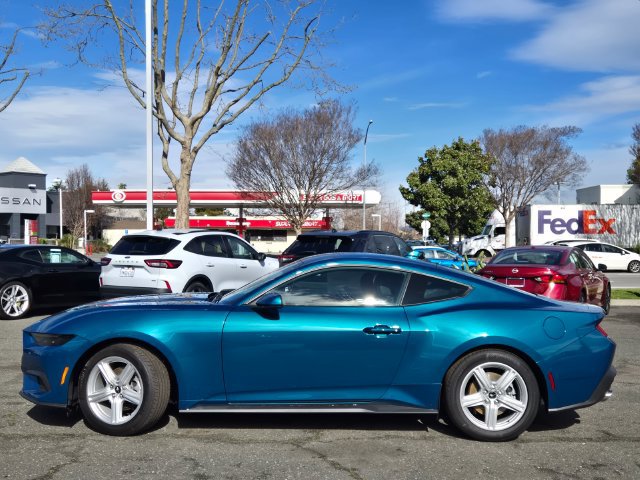 New 2026 Ford Mustang Coupe RWD image 5