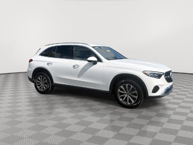 Used 2024 Mercedes-Benz GLC 300 4MATIC image 14