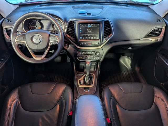 Used 2014 Jeep Cherokee Limited w/ Technology Group FWD image 12