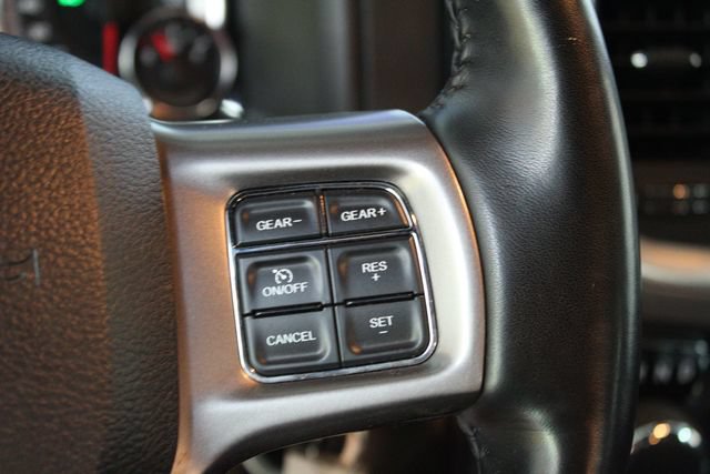 Used 2022 RAM 1500 Warlock AWD/4WD image 16