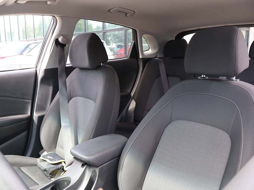 Used 2023 Hyundai Kona SEL w/ Cargo Package AWD/4WD image 29
