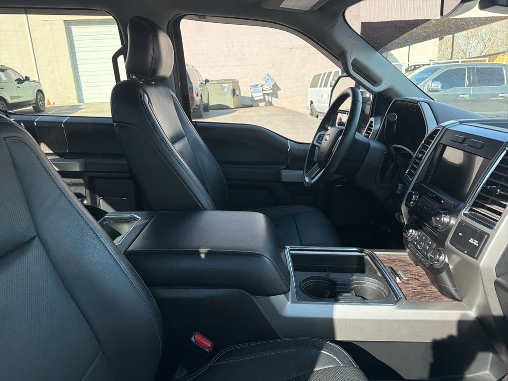 Used 2017 Ford F250 Lariat w/ Lariat Ultimate Package image 2