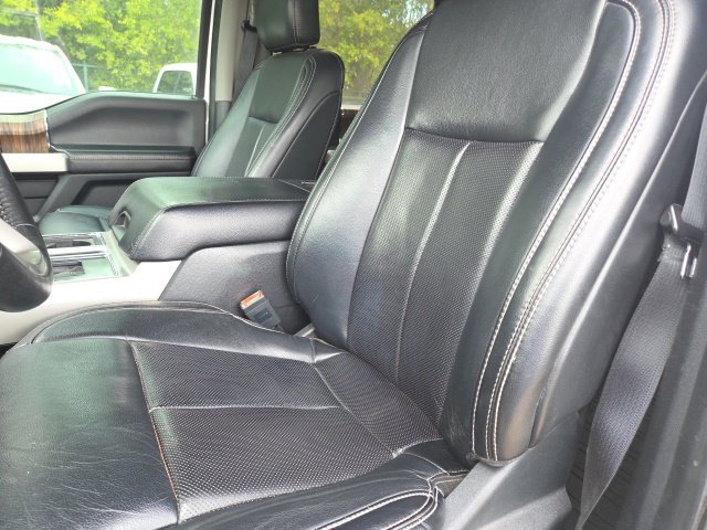 Used 2019 Ford F150 Lariat w/ Equipment Group 502A Luxury AWD/4WD image 9