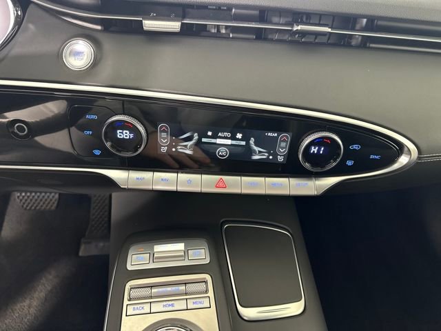 Used 2025 Genesis GV70 2.5T image 23