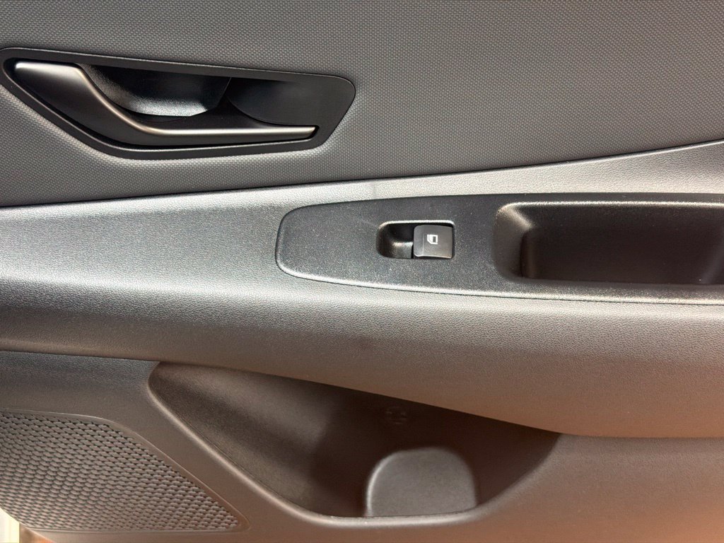 Certified 2026 Hyundai Elantra Sport FWD image 14