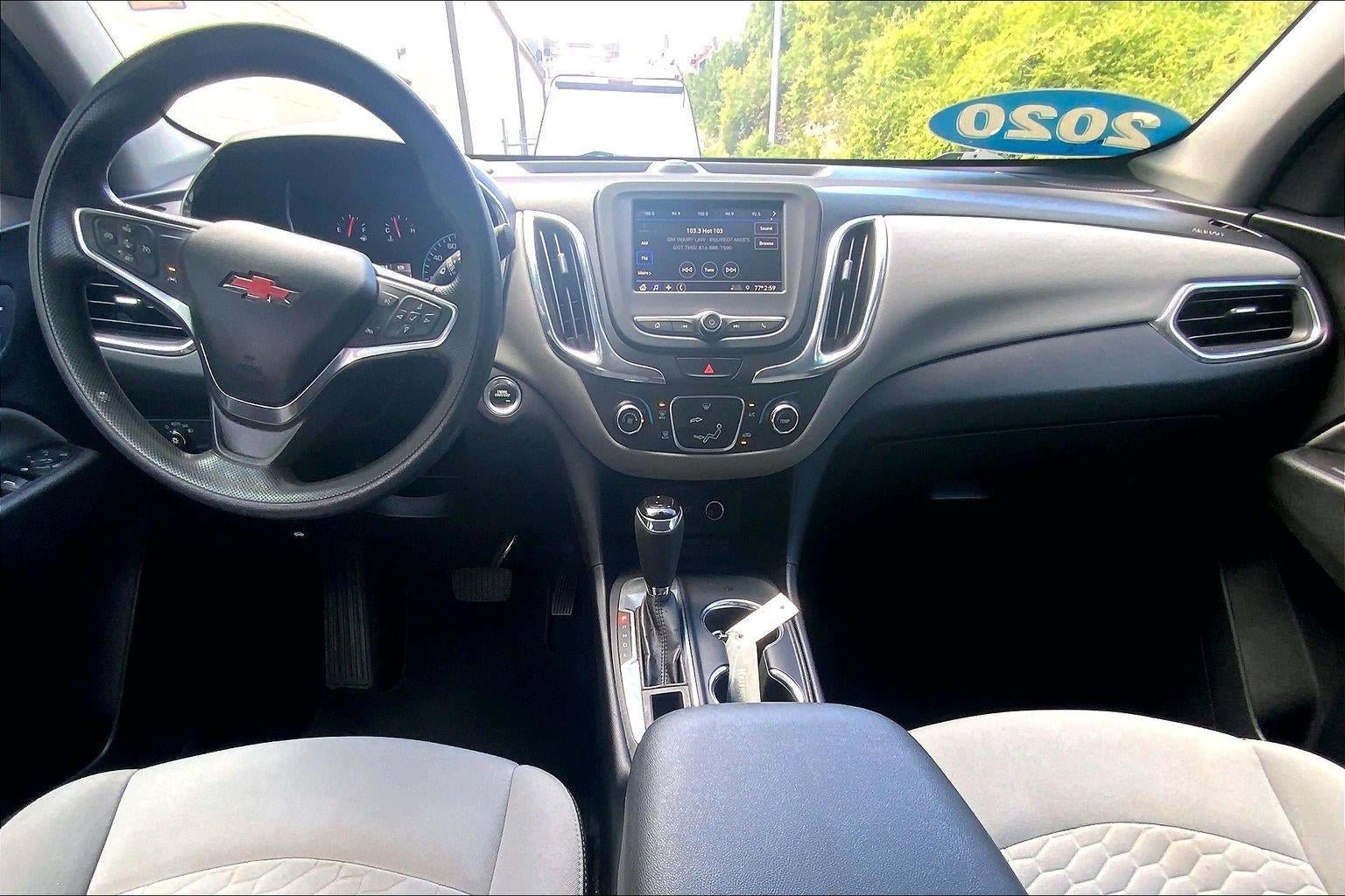Used 2020 Chevrolet Equinox LS FWD image 16