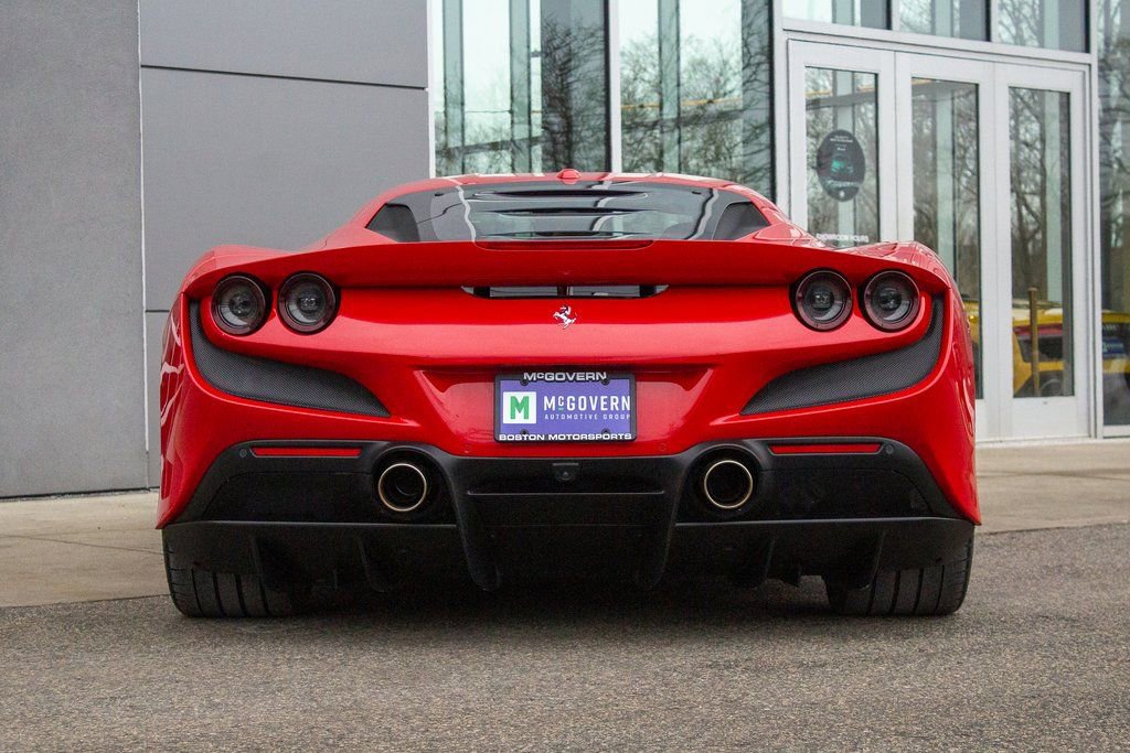 Used 2020 Ferrari F8 Tributo image 10