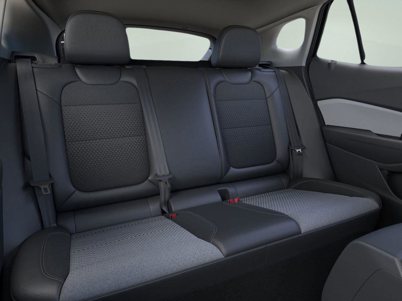 New 2026 Chevrolet Trax LT w/ LT Convenience Package FWD image 17