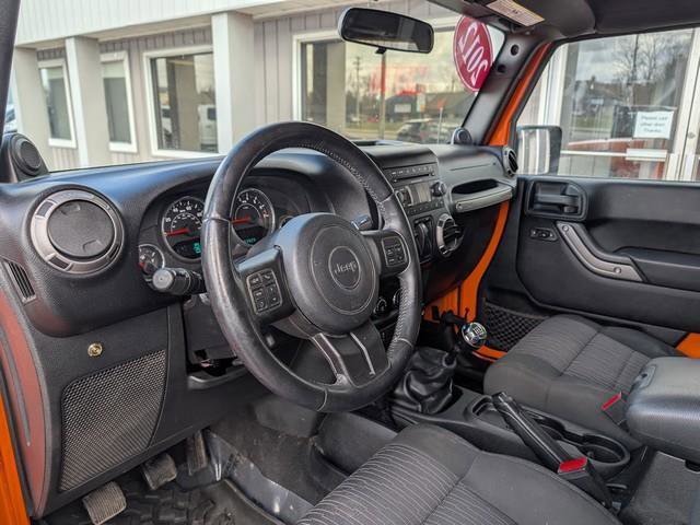 Used 2012 Jeep Wrangler Sport AWD/4WD image 9