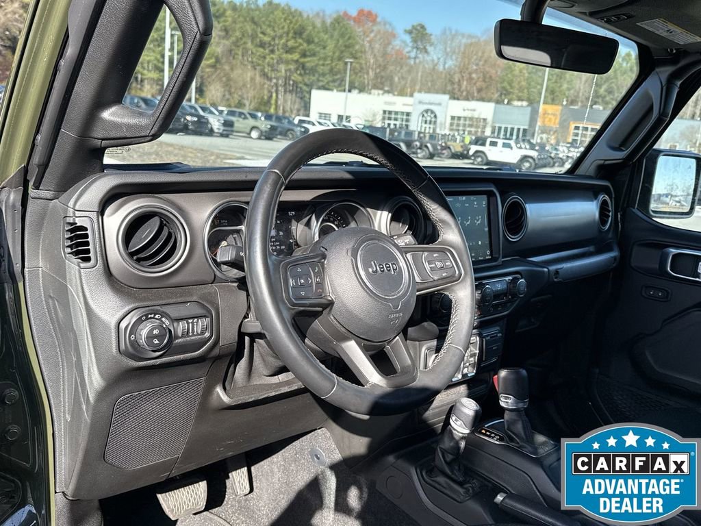 Used 2021 Jeep Gladiator Willys image 14