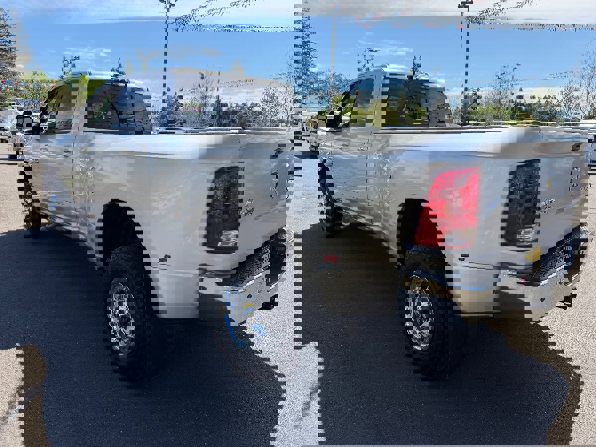 Used 2013 RAM 3500 Big Horn image 5