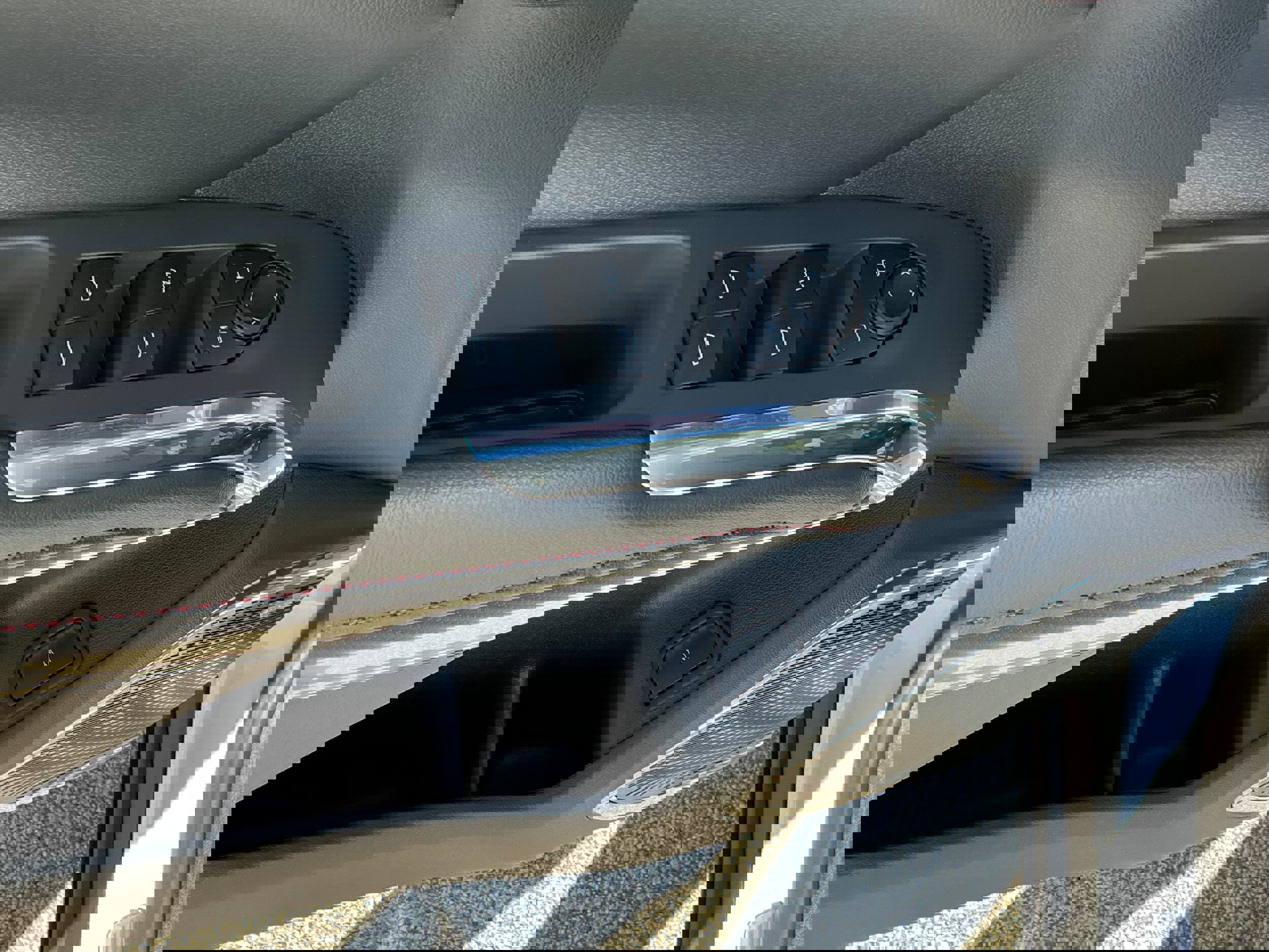 New 2026 Chevrolet Traverse Z71 w/ Enhanced Driving Package image 6