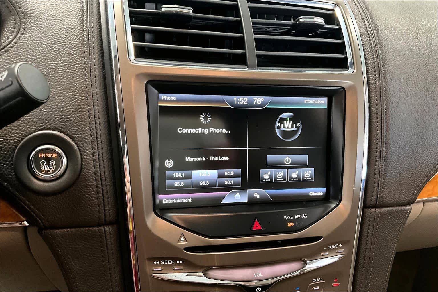 Used 2015 Lincoln MKX AWD w/ Olive Ash Wood Package image 23