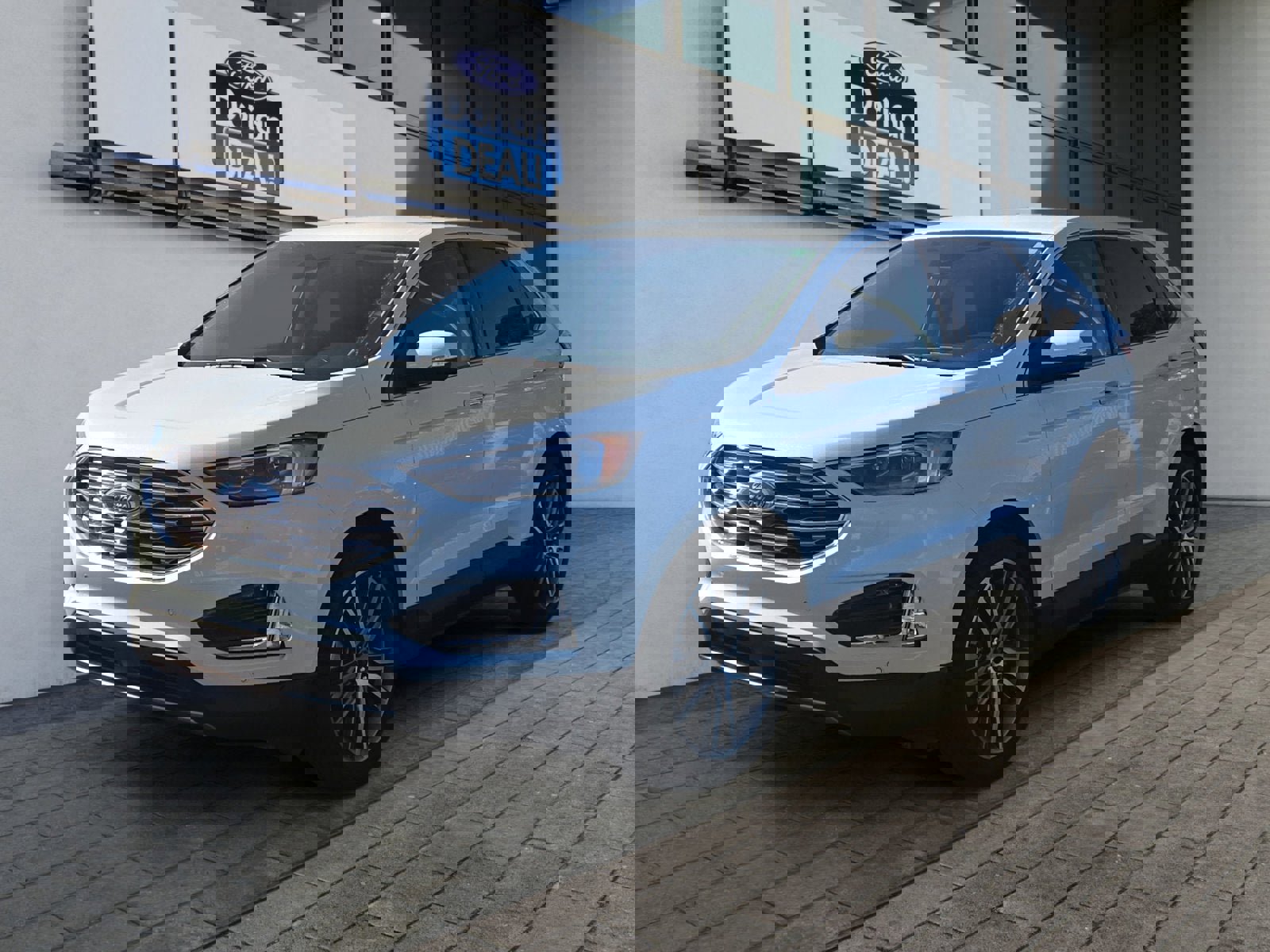 Certified 2024 Ford Edge Titanium w/ Equipment Group 301A image 7