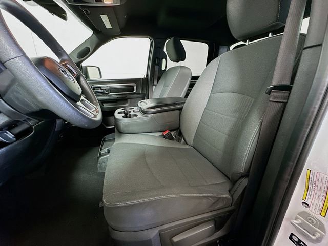 Used 2024 RAM 1500 Classic Warlock image 12