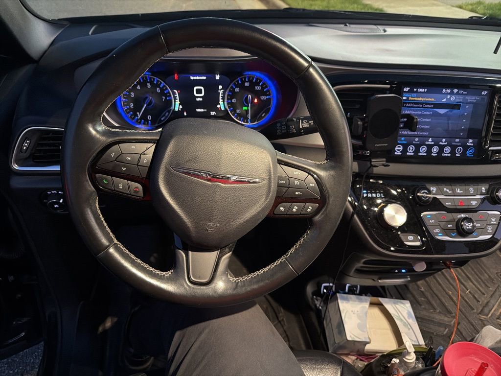 Used 2018 Chrysler Pacifica Touring-L Plus w/ Advanced Safetytec Group image 13