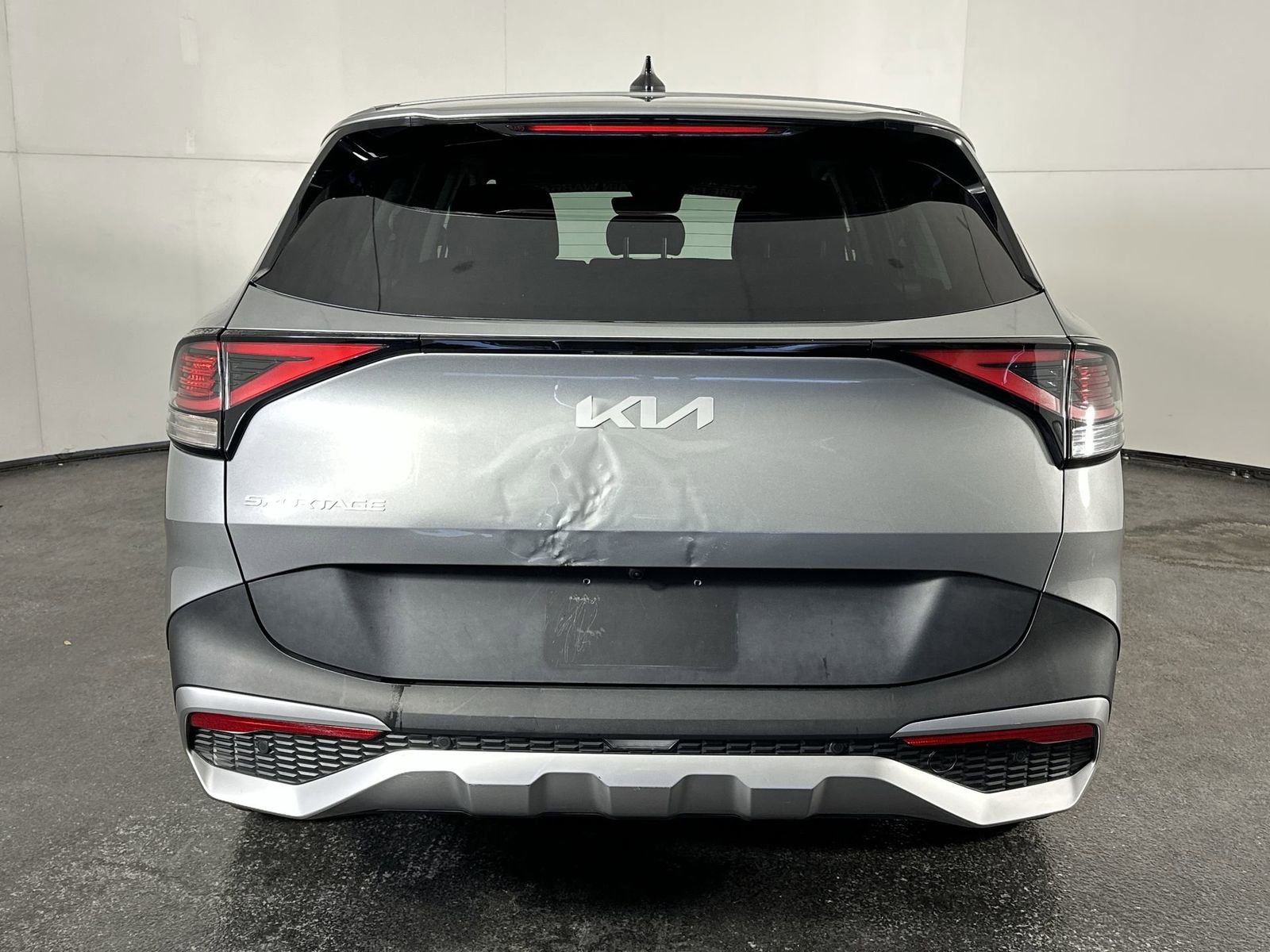 Used 2024 Kia Sportage LX image 7