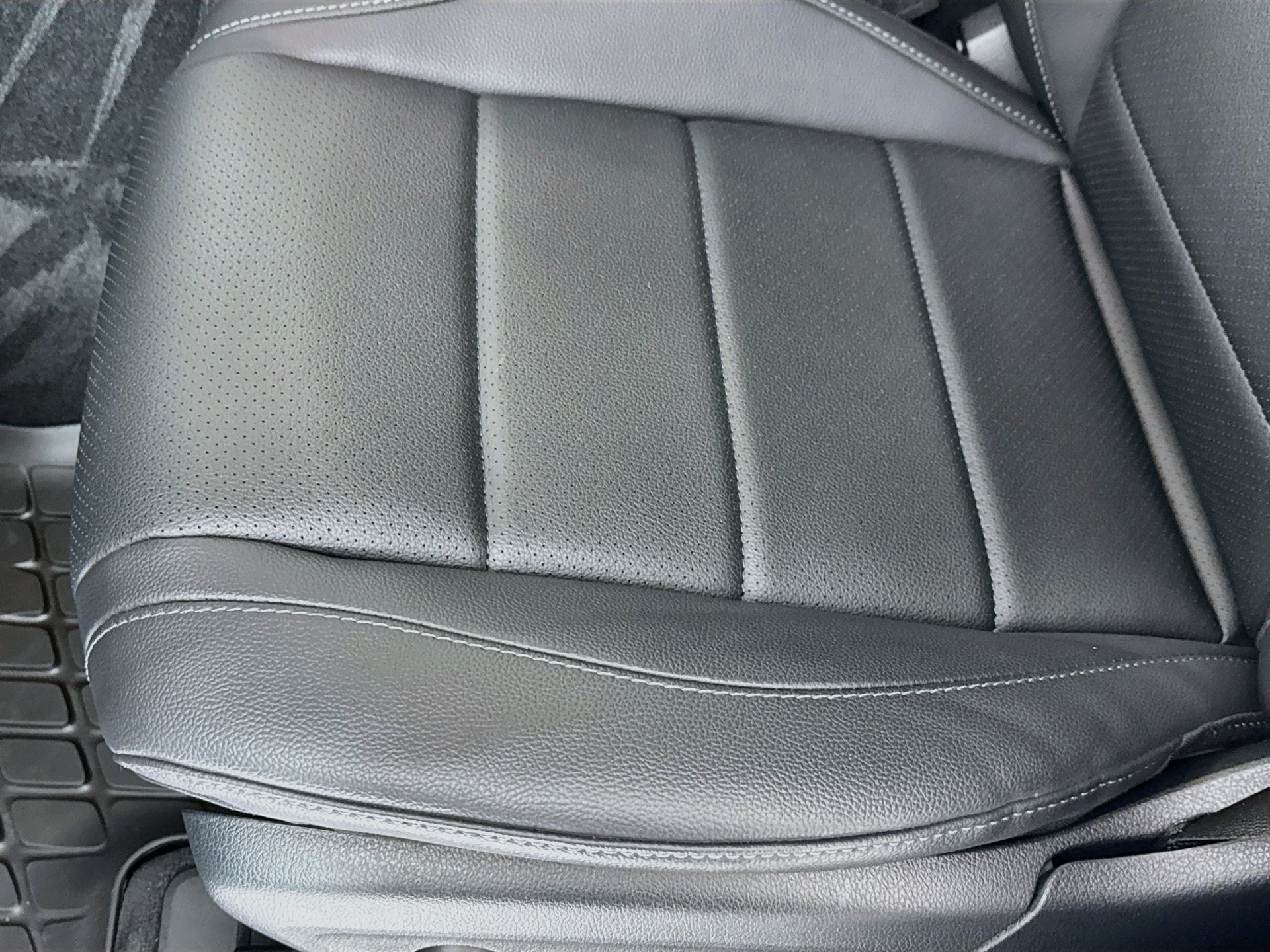 Used 2024 Mercedes-Benz GLE 450 4MATIC image 21