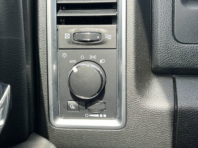 Used 2024 RAM 1500 Classic SLT AWD/4WD image 21