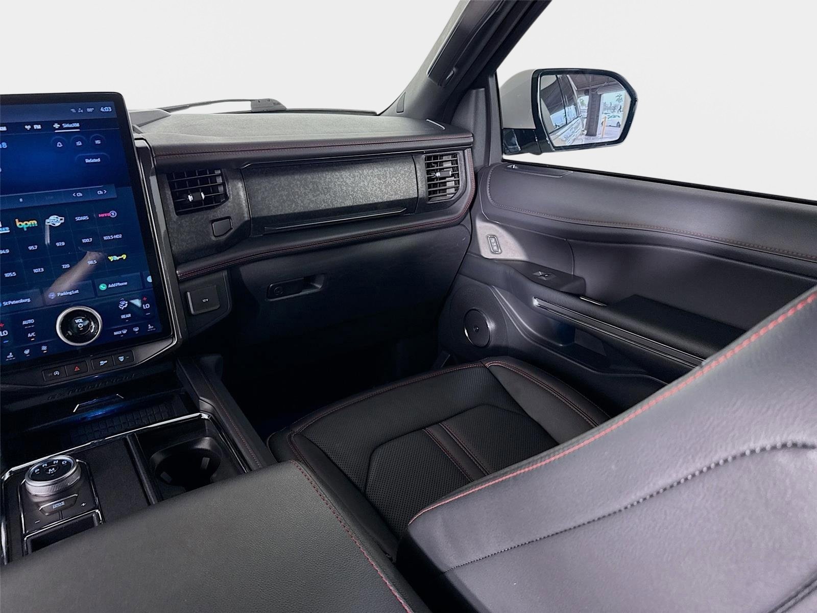 Used 2024 Ford Expedition Limited RWD image 26