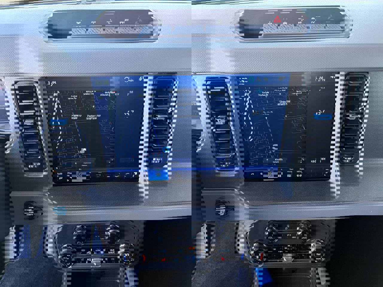 Used 2024 Ford Bronco Black Diamond image 22