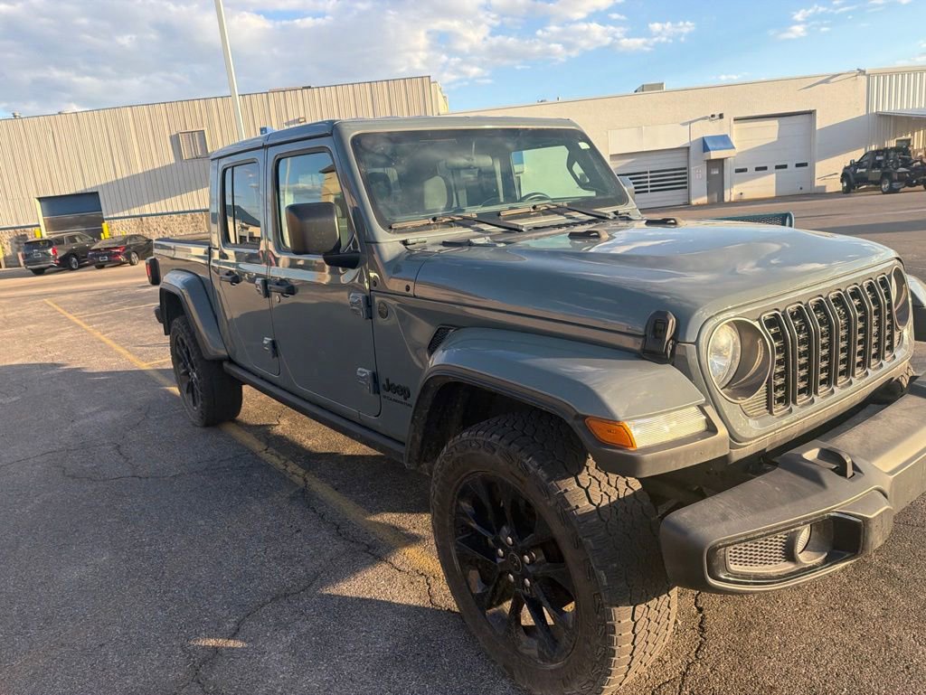 Used 2024 Jeep Gladiator Sport