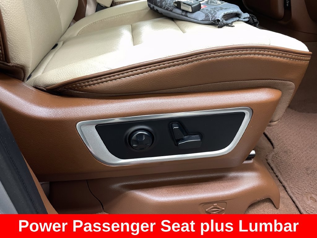 Used 2019 RAM 1500 Laramie RWD image 13
