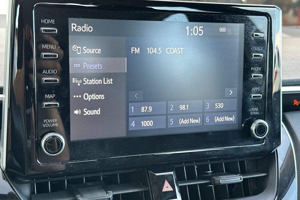 Used 2020 Toyota Corolla LE image 18