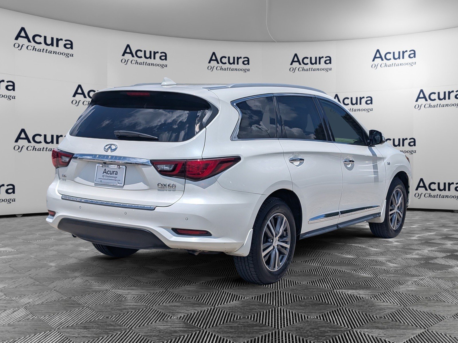 Used 2020 INFINITI QX60 Luxe w/ Essential Package AWD/4WD image 5