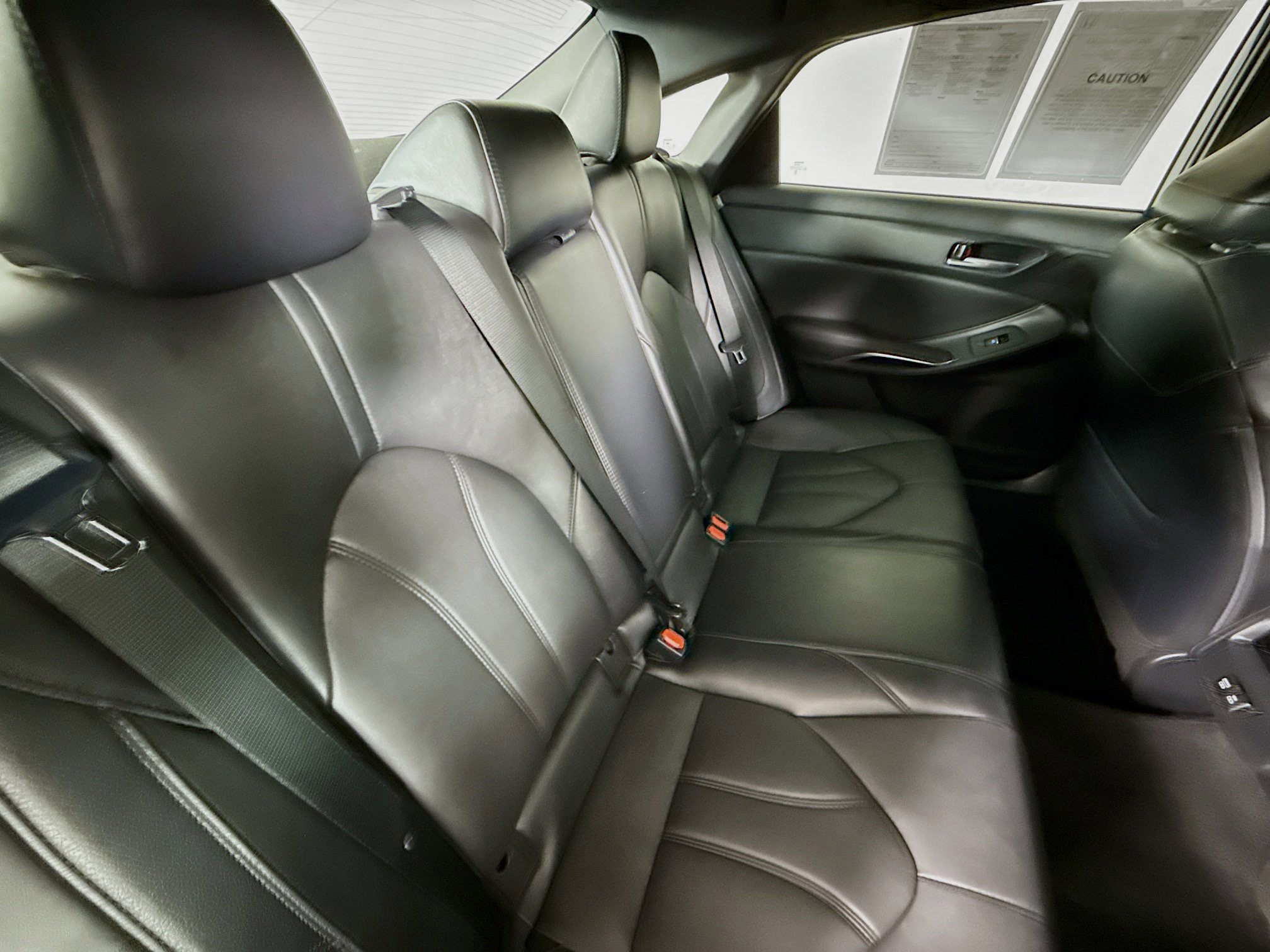 Used 2022 Toyota Avalon XLE image 33