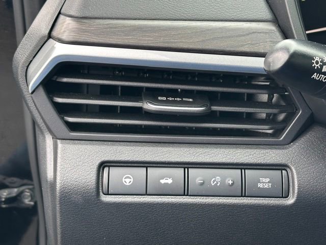 Used 2023 Nissan Altima 2.5 SV w/ SV Premium Package FWD image 20
