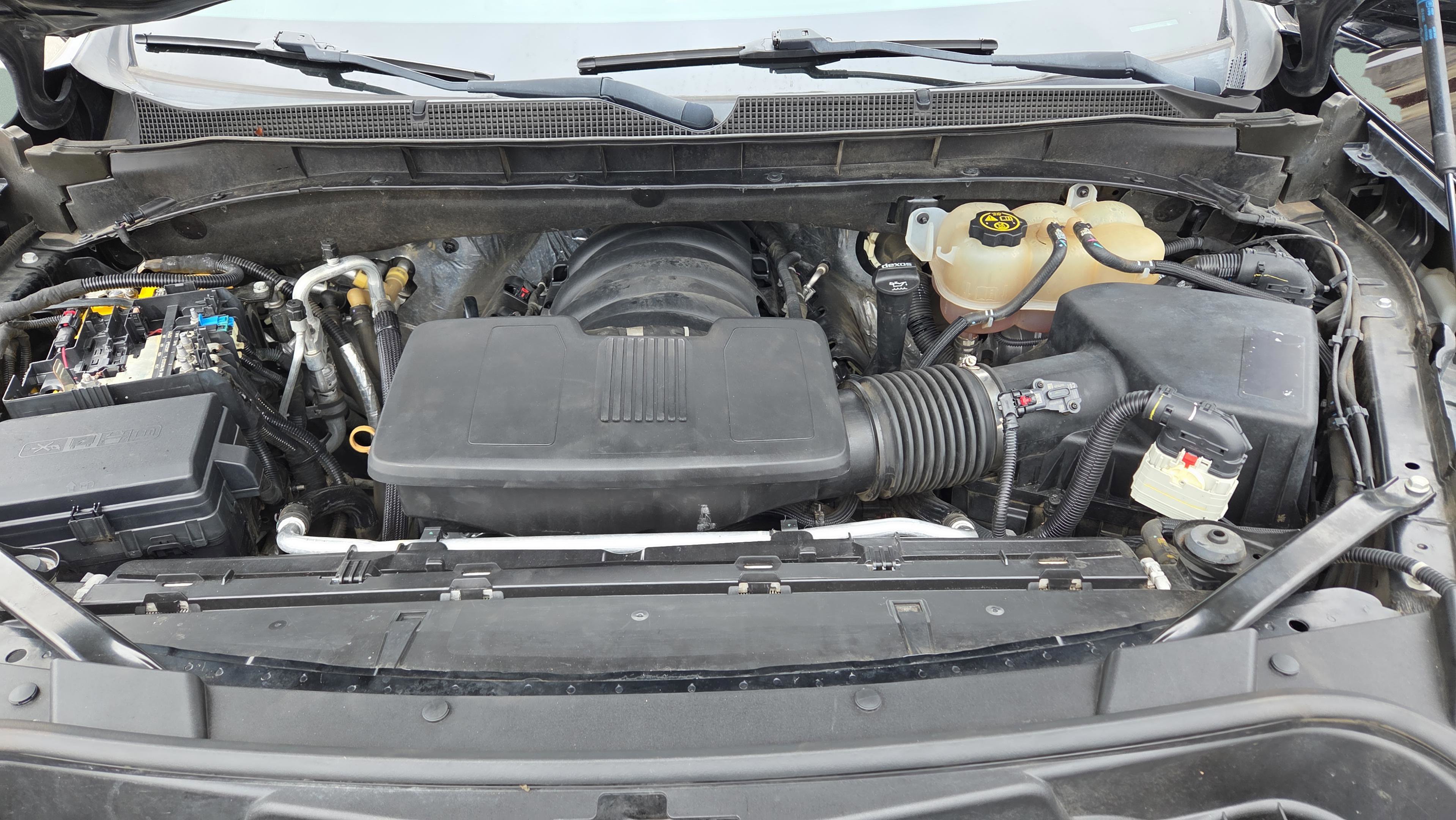 Used 2021 Chevrolet Tahoe High Country w/ Premium Package image 21