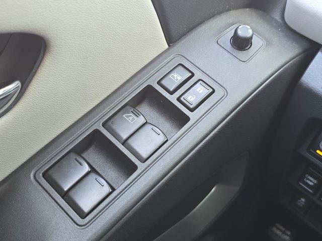 Certified 2025 Nissan Frontier SV AWD/4WD image 25