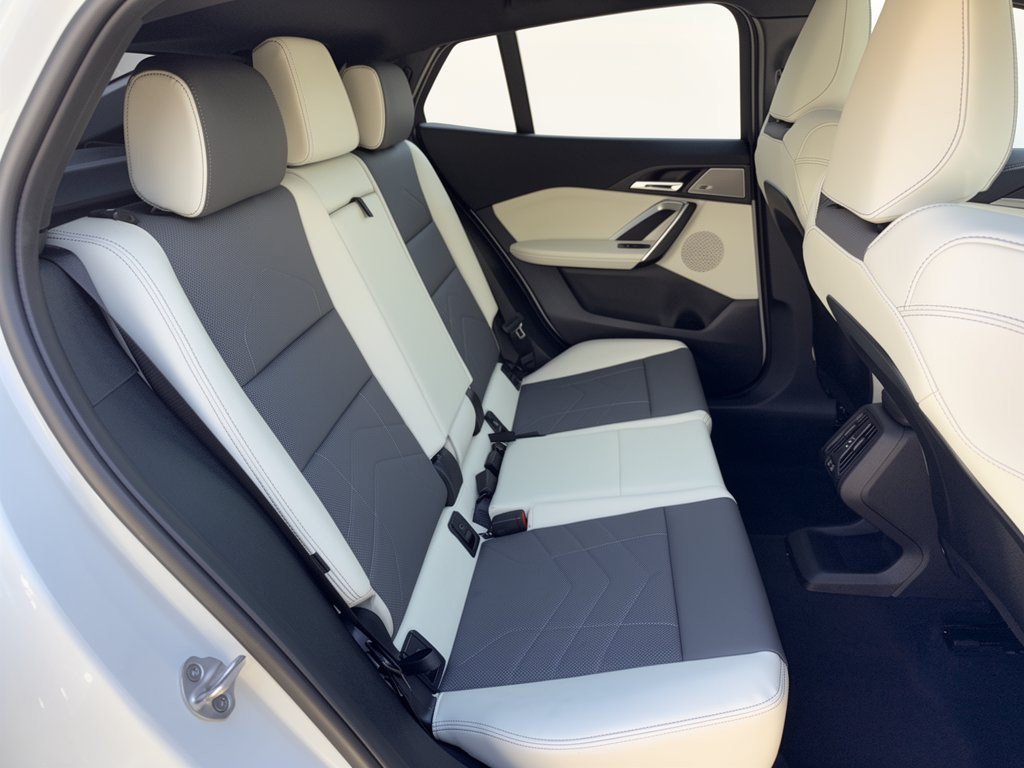 New 2027 BMW X2 xDrive28i AWD/4WD image 29