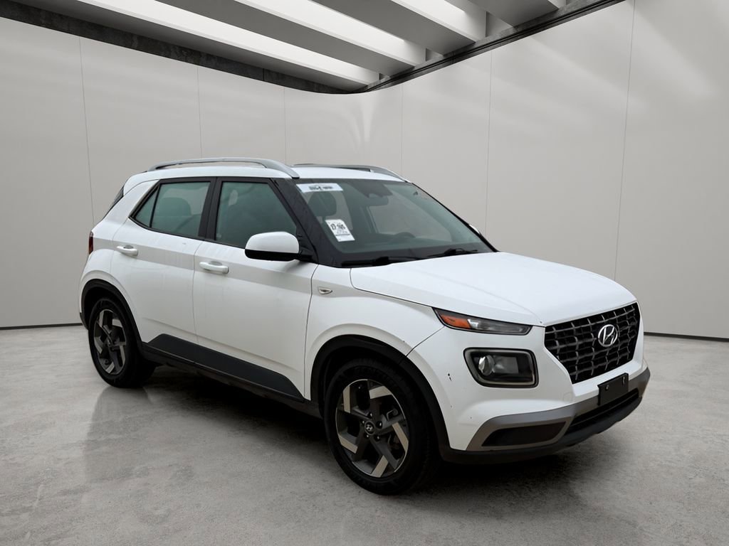 Used 2023 Hyundai Venue SEL image 7