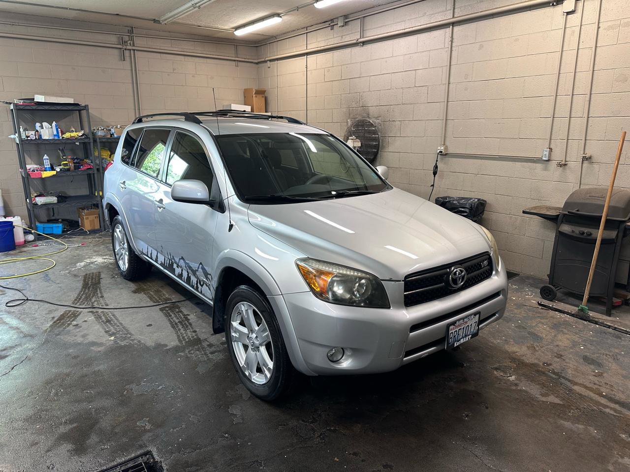 Used 2006 Toyota RAV4 Sport AWD/4WD image 4