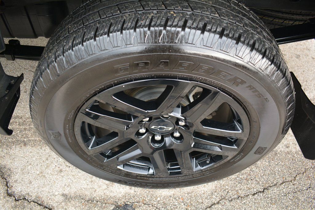Used 2023 Chevrolet Silverado 1500 Custom image 23