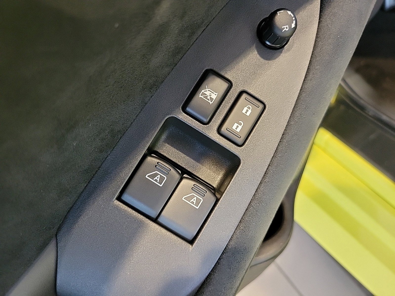 Used 2024 Nissan Z Performance w/ Floor Mat Package image 15