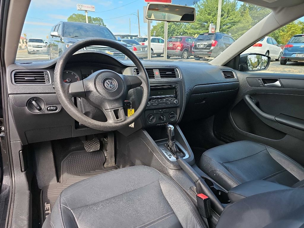 Used 2013 Volkswagen Jetta S image 11