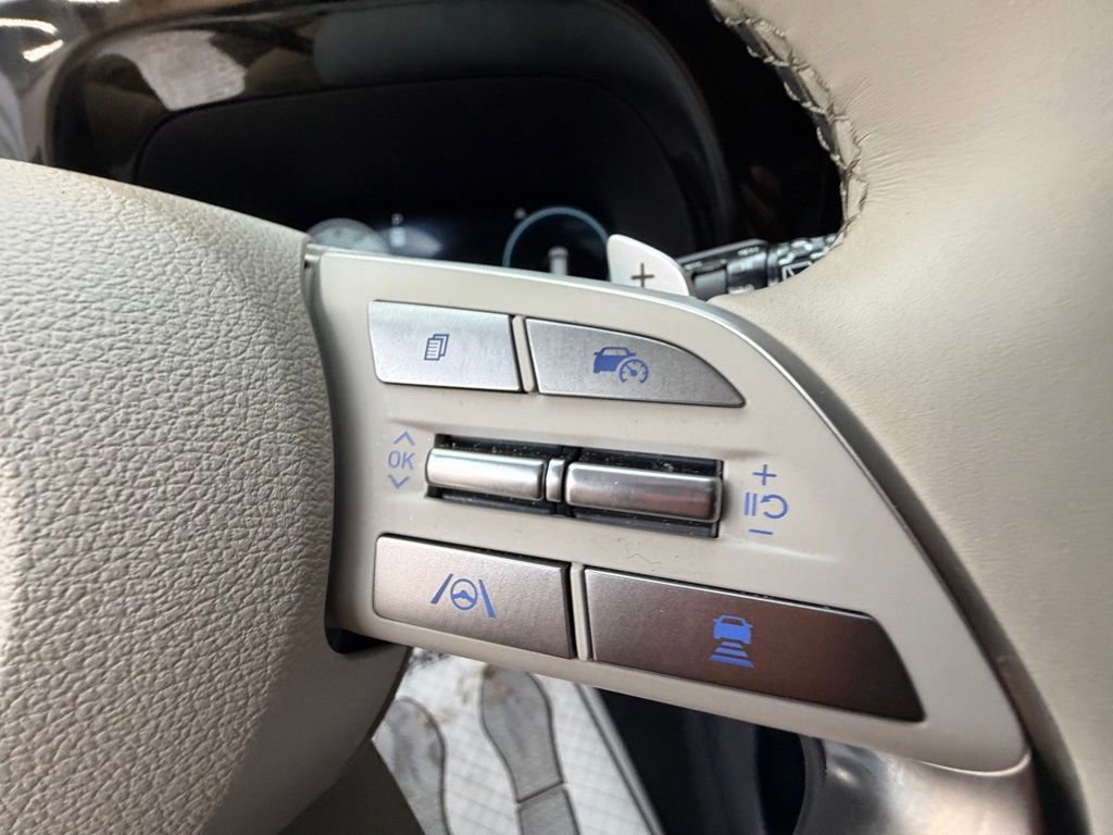 Used 2025 Hyundai Palisade Calligraphy image 24