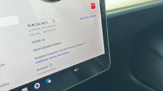 Used 2018 Tesla Model 3 Long Range image 10