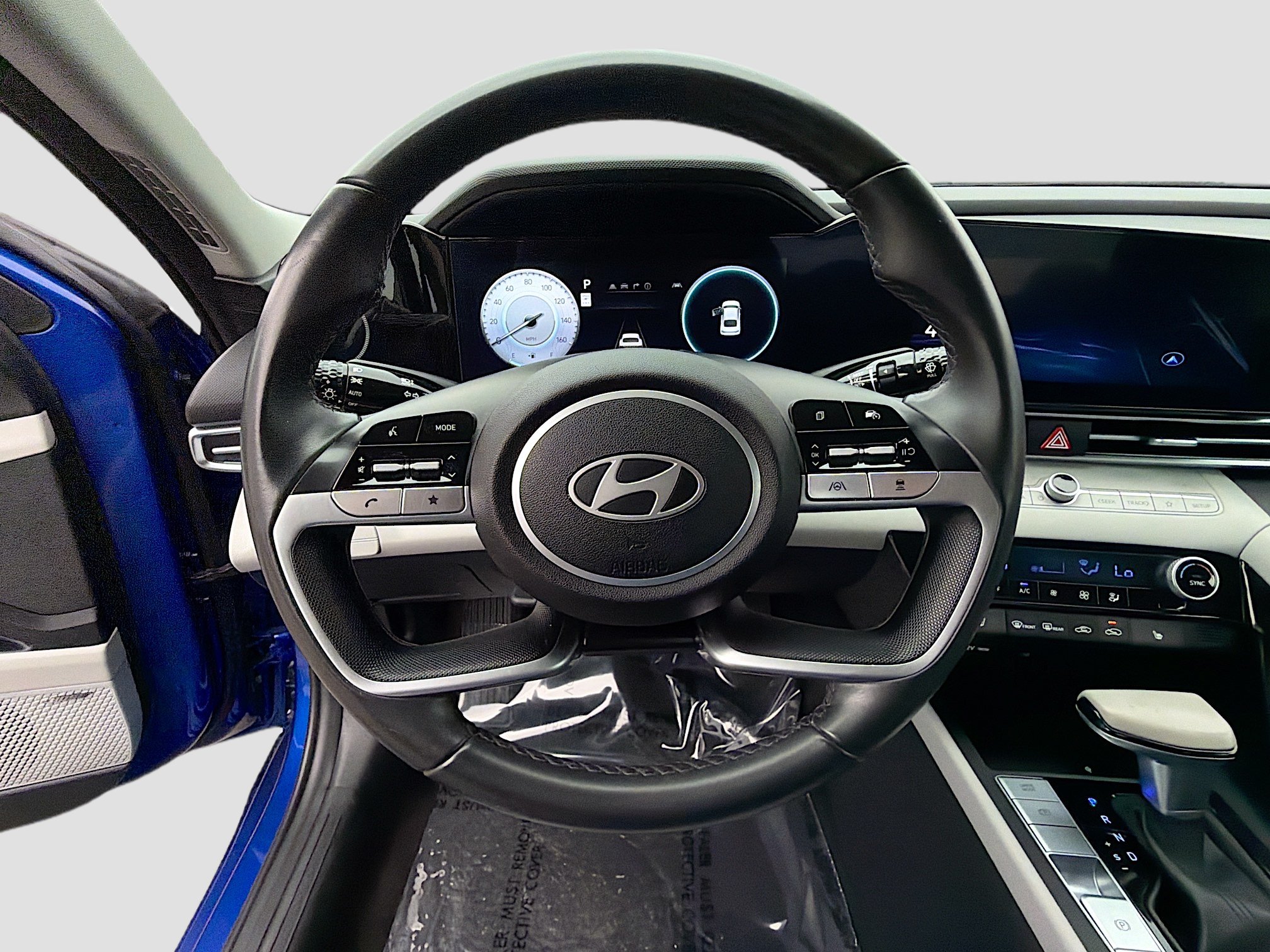 Used 2025 Hyundai Elantra Limited FWD image 36