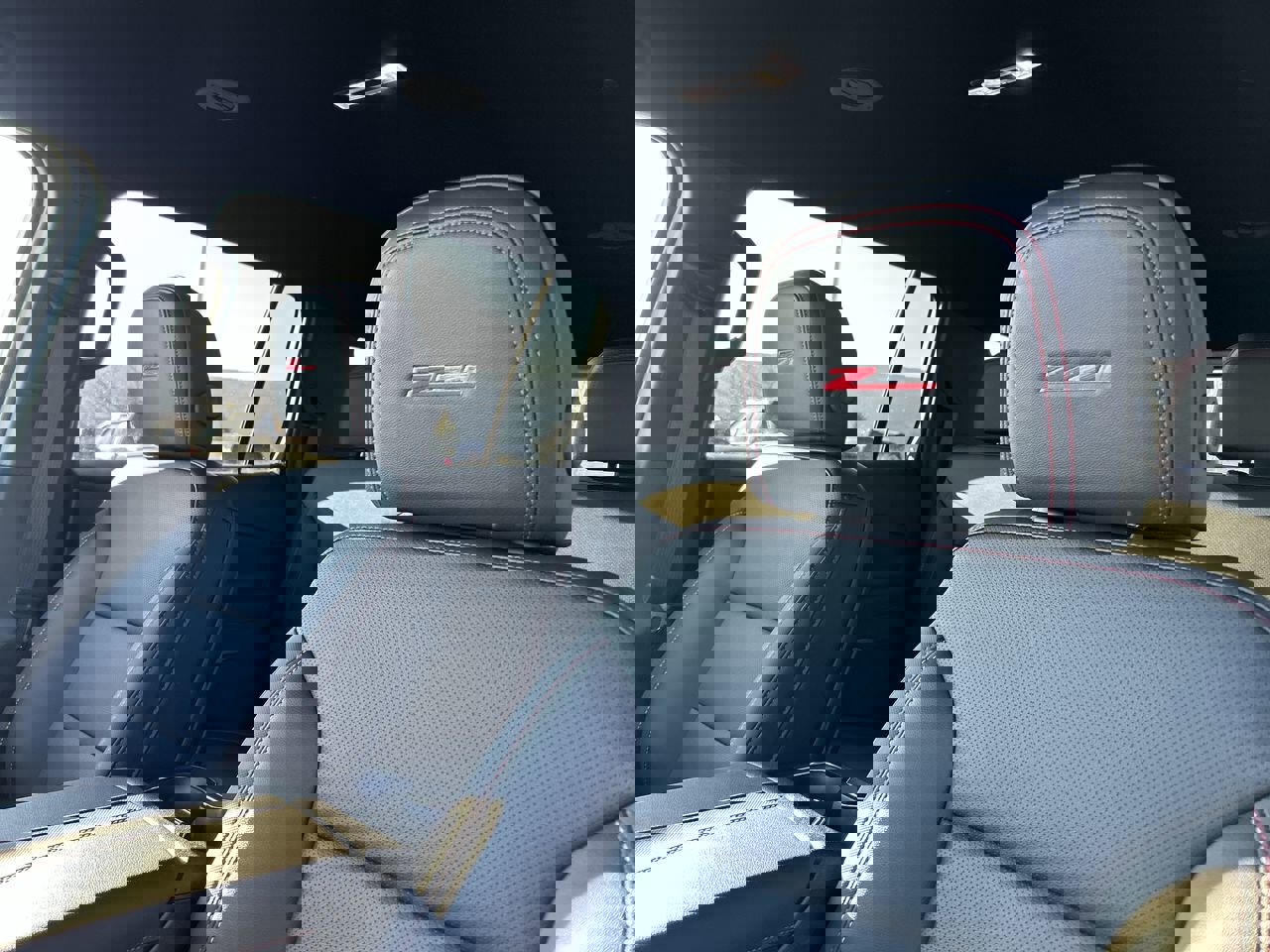 New 2026 Chevrolet Traverse Z71 w/ Driver Confidence Package image 23